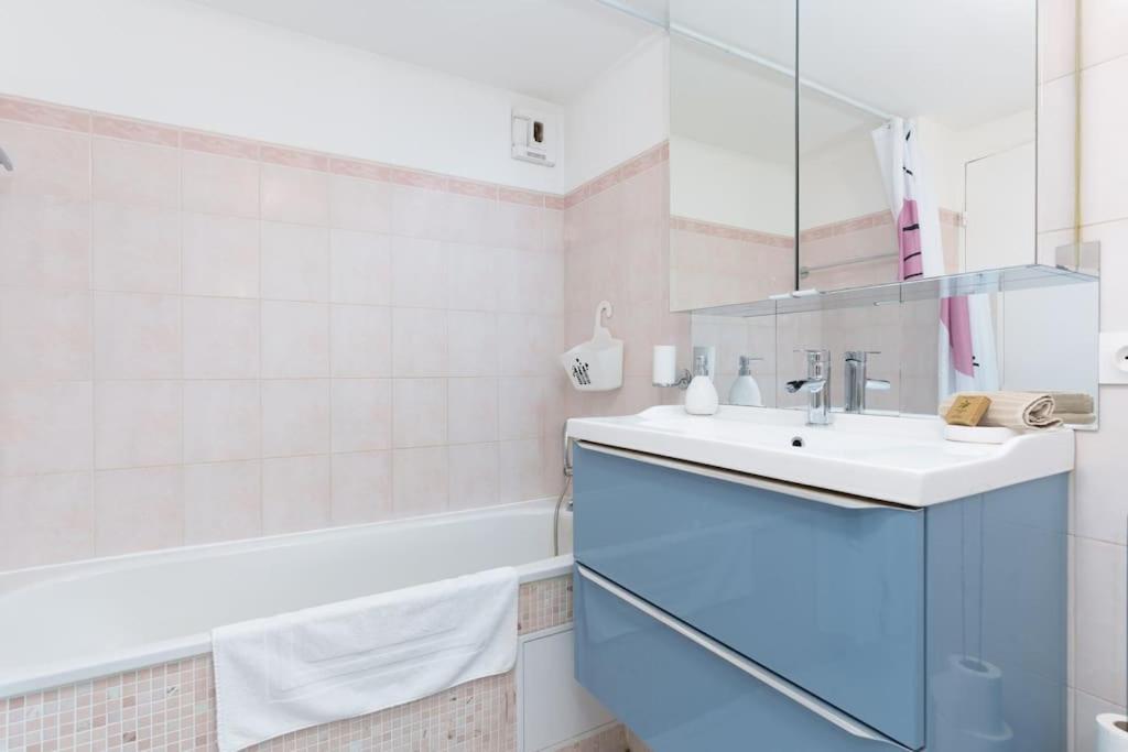 Apartment Le Calmette By Apirent #central #lumineux #calme #wifi *