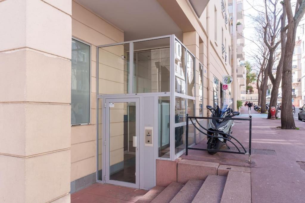 Le Calmette By Apirent #central #lumineux #calme #wifi Apartment